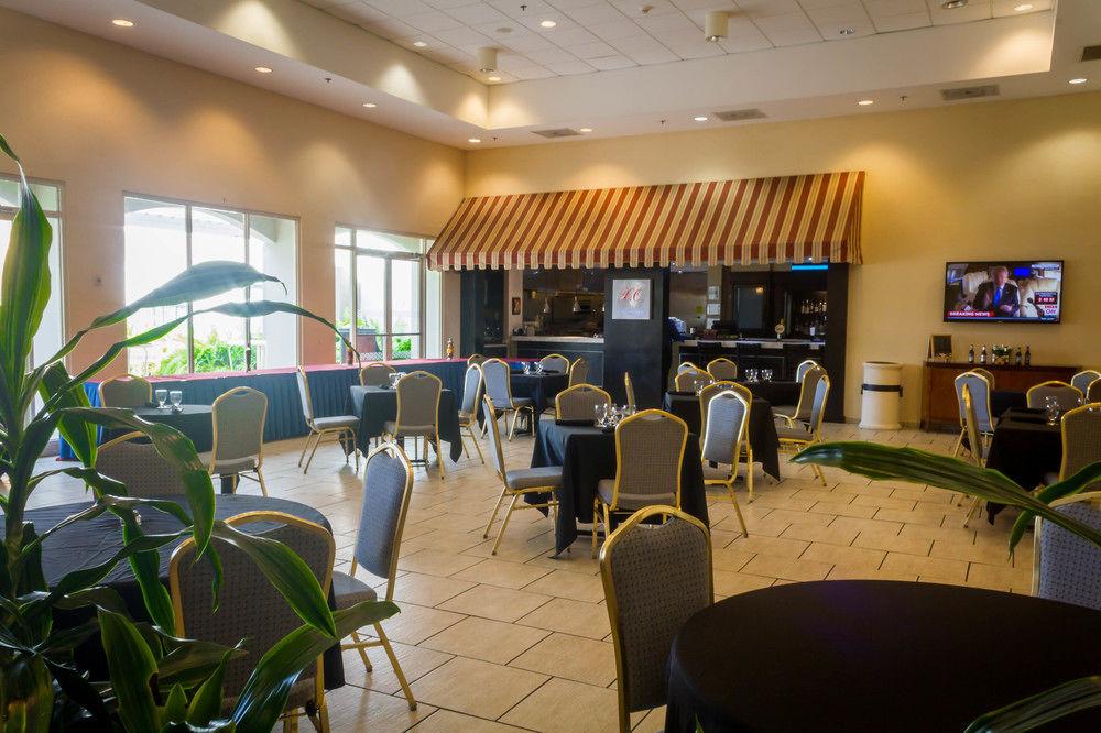 卡瓜斯雷尔福朋喜来登酒店 外观 照片